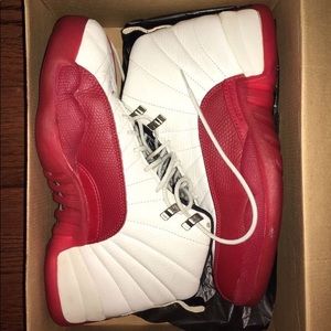 Jordan 12s Retro 2009 Release